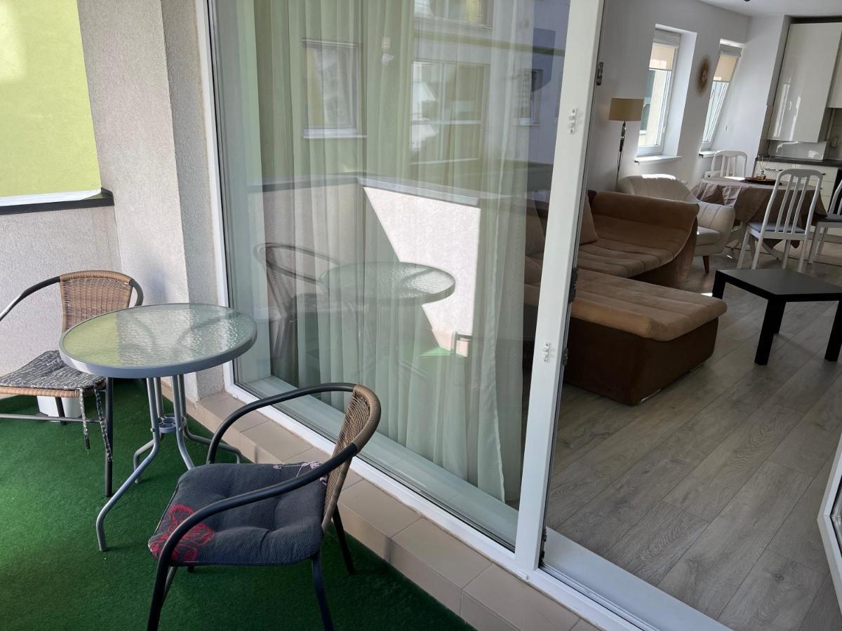 Kronstader Apartaments Braşov Esterno foto